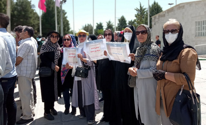 Retirees - pensioners - protests - economy - Kermanshah - Iran - June 14, 2023