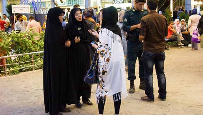 Iran compulsory hijab rules