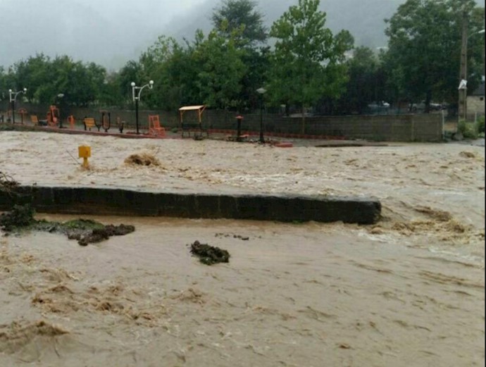 Dangerous floods in northern Iran