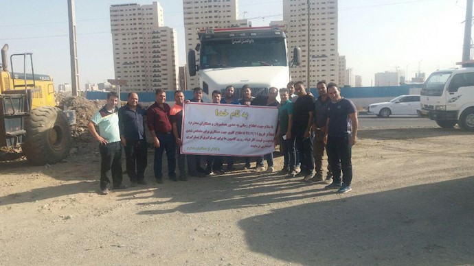 Oct 4-Tehran, Iran-Truck drivers continue on strike 