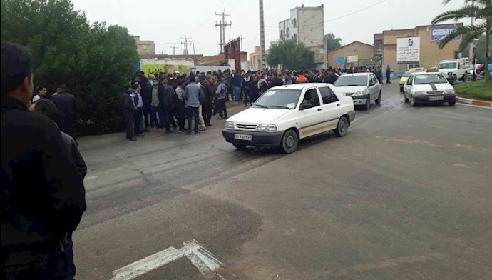 22nd day of strikes and protests by workers of Haft Tapeh sugar mill