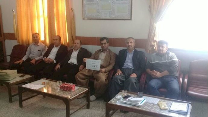 Saqez, Teachers sit, Avini  High School, November 14, 2018