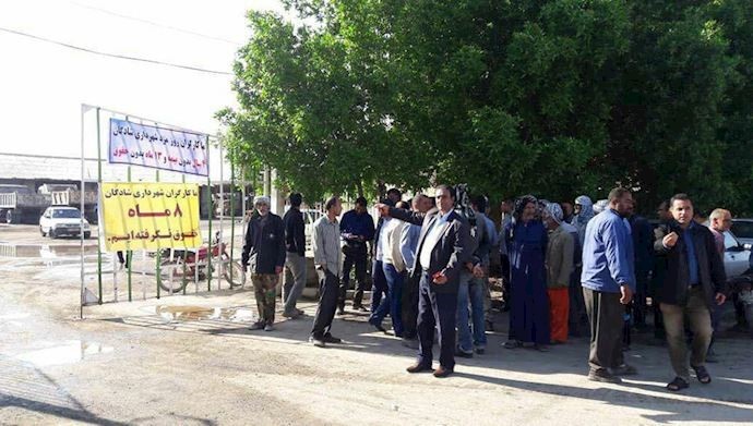 Shadegan – Municipality protesting & demanding their postponed paychecks