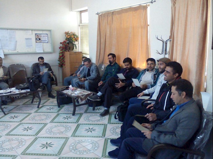 Khomeini shahr, Rajaie school