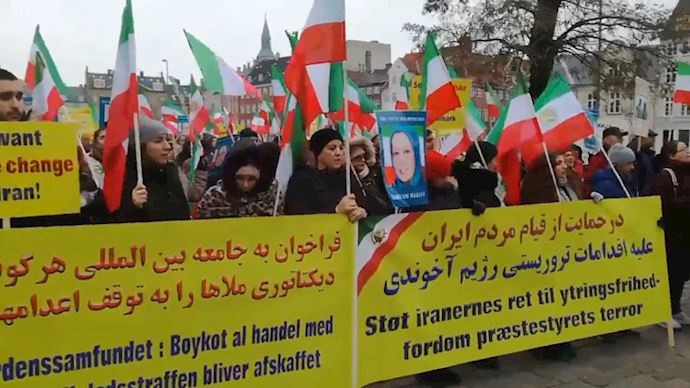 Copenhagen – Outside the Danish Parliament – Demonstration condemning the Iranian regime’s terrorism Copenhagen – Outside the Danish Parliament – Demonstration condemning the Iranian regime’s terrorism