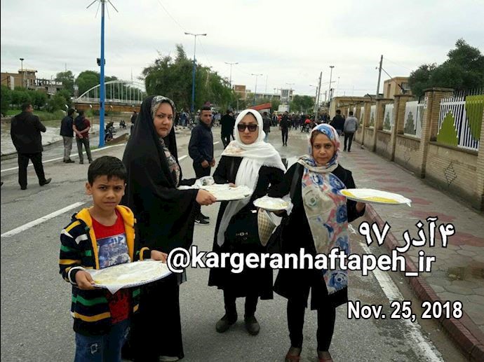 Shush citizens deliver pastries to workers of Haft Tapeh Shush citizens deliver pastries to workers of Haft Tapeh