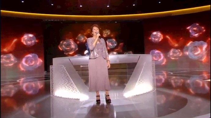 Popular singer Marjan 