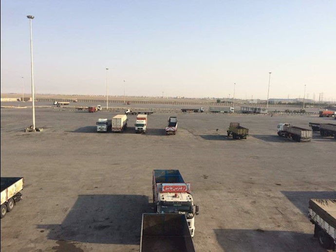 Port Khomeini load terminal station