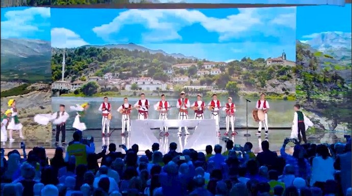 A group of Albanian artists 