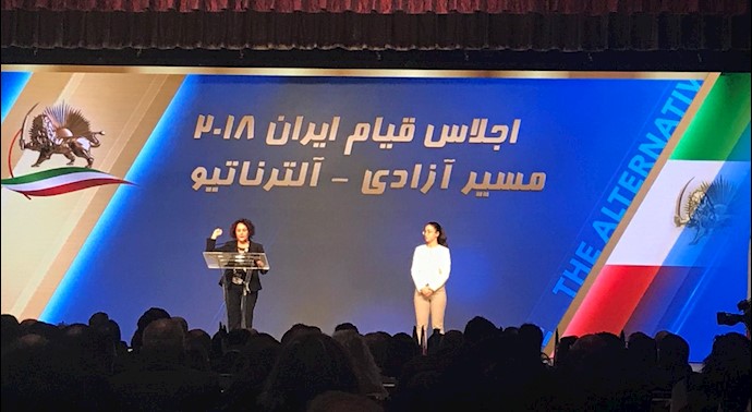 Women play an active role in the Iranian uprisings