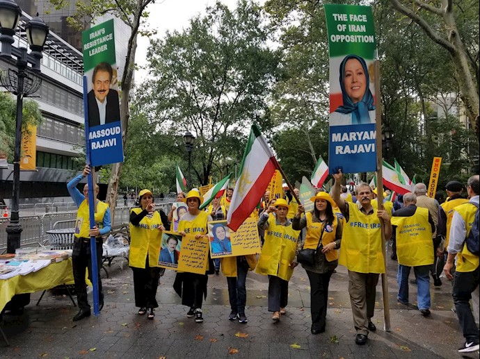 Iranians rally in NY to oppose the presence of Rouhani at the UNGA
