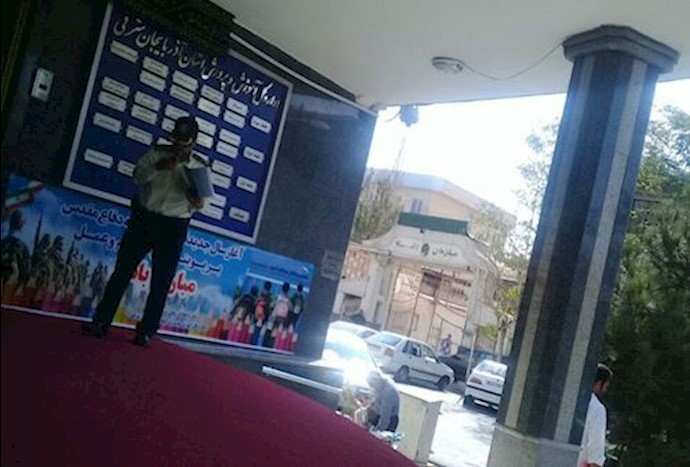 State security forces stationed at the site where teachers held a protest gathering in Tabriz, northwest Iran – October 3, 2019 State security forces stationed at the site where teachers held a protest gathering in Tabriz, northwest Iran – October 3, 2019