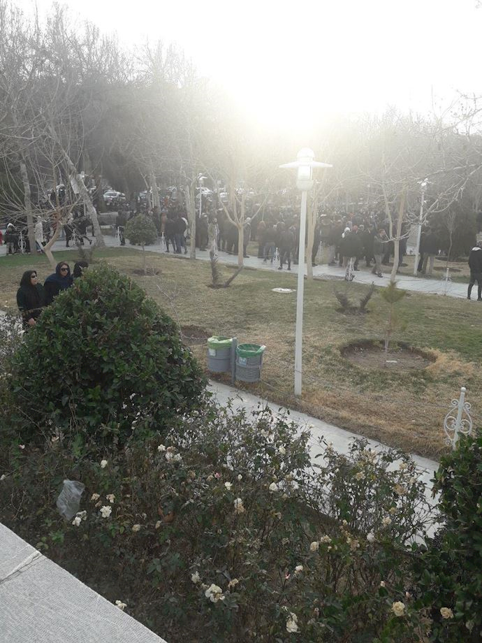 Hundreds of teachers rally in Isfahan - Feb. 7, 2019 Hundreds of teachers rally in Isfahan - Feb. 7, 2019