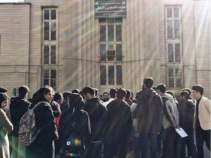 Pardis Agriculture School students holding a protest gathering – Tehran University – March 6, 2019 Pardis Agriculture School students holding a protest gathering – Tehran University – March 6, 2019