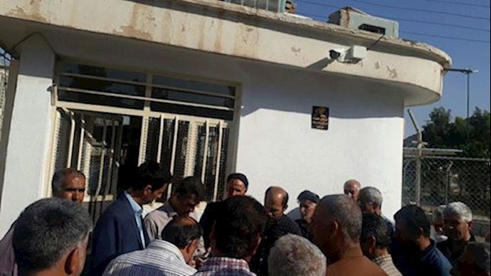 Sarpol Zahab – Villagers holding a protest rally – May 21, 2019