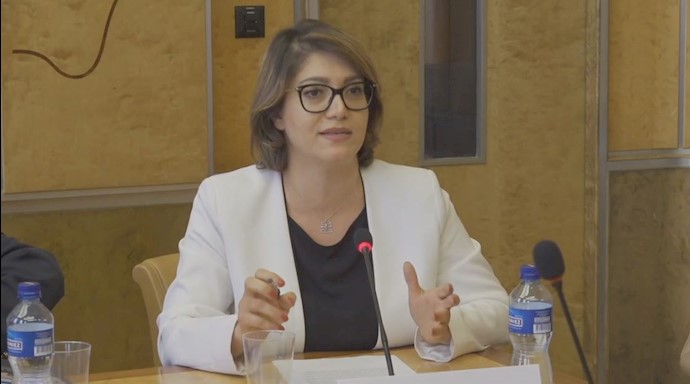 Azadeh Alemi of the Women’s Human Rights International Association (WHRIA) at the UN discussing human rights conditions in Iran – Palais des Nations, UN – September 20, 2019