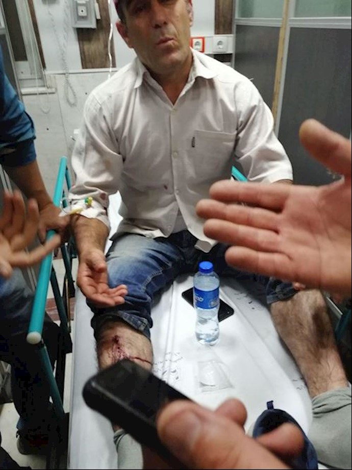 HEPCO industrial complex workers attacked in horrific manner by anti-riot units and oppressive police – Arak, central Iran – September 16, 2019 HEPCO industrial complex workers attacked in horrific manner by anti-riot units and oppressive police – Arak, central Iran – September 16, 2019