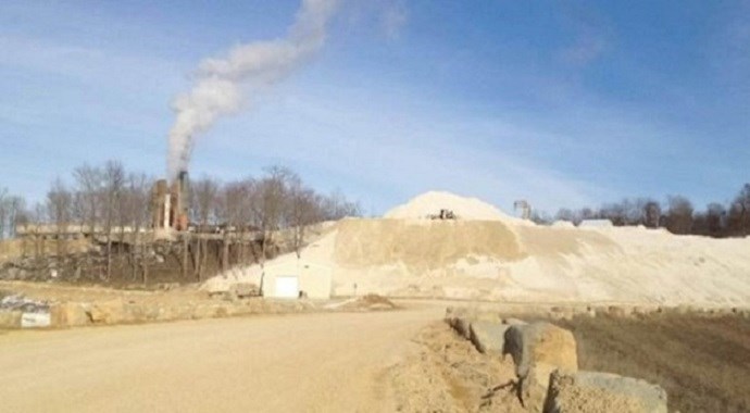 Mining activity and construction work in Kerman province, south-central Iran, has raised protests from environmentalists Mining activity and construction work in Kerman province, south-central Iran, has raised protests from environmentalists