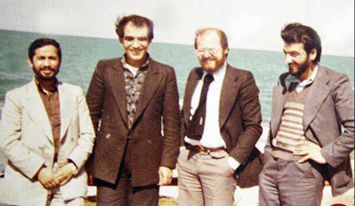 Mohsen Rafighdoost (left) with Anis al-Naqqash (second from right) and Mohsen Rezaei (Right) Mohsen Rafighdoost (left) with Anis al-Naqqash (second from right) and Mohsen Rezaei (Right)