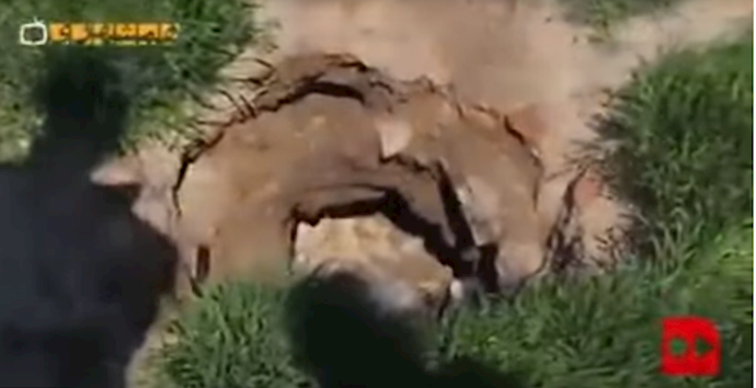 More heartbreaking scenes of Iranians having no choice but to live in such conditions and the Iranian regime providing no support at all